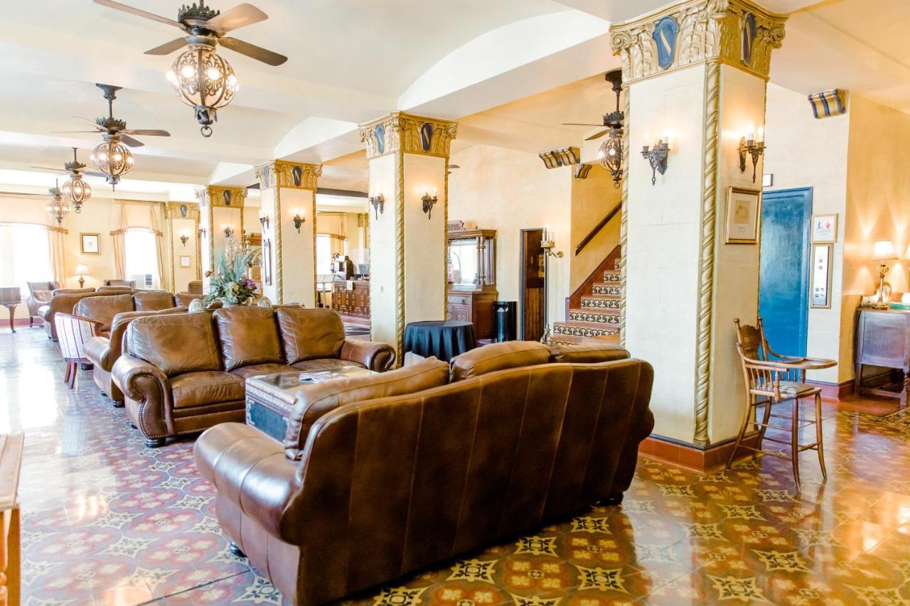The Faust Hotel نيو بروانفيلز المظهر الخارجي الصورة