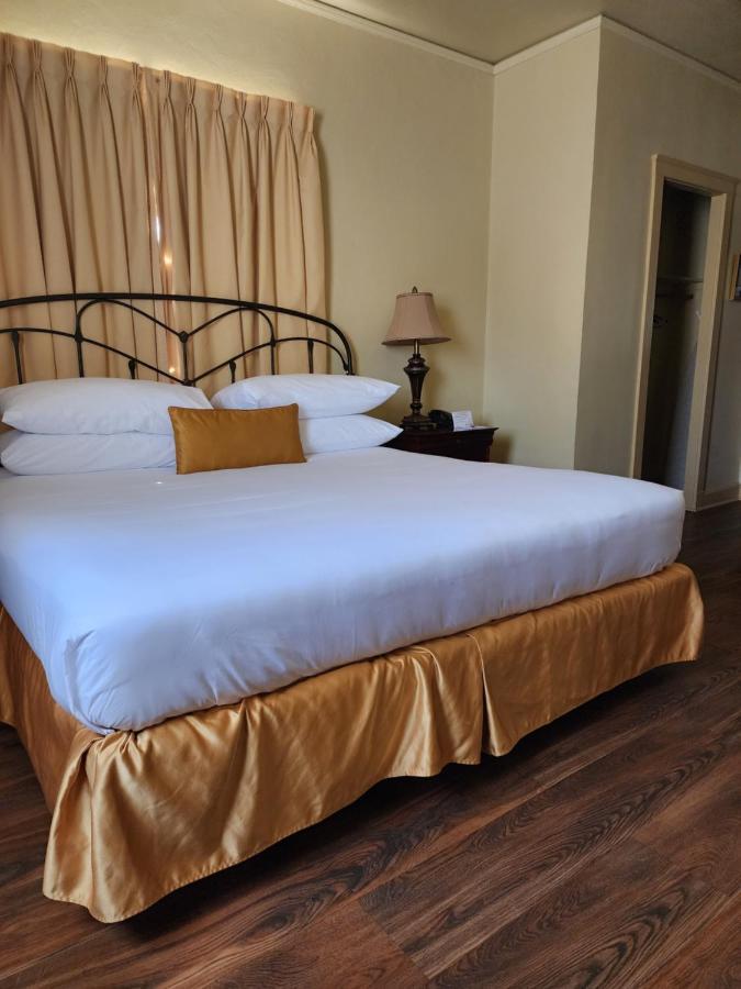 The Faust Hotel نيو بروانفيلز المظهر الخارجي الصورة