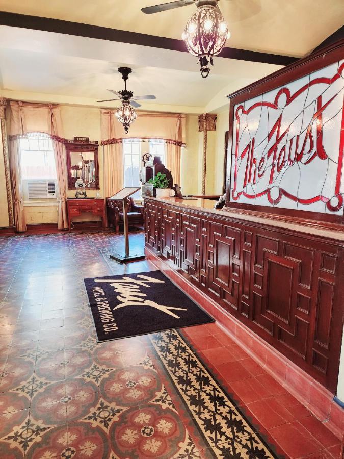 The Faust Hotel نيو بروانفيلز المظهر الخارجي الصورة