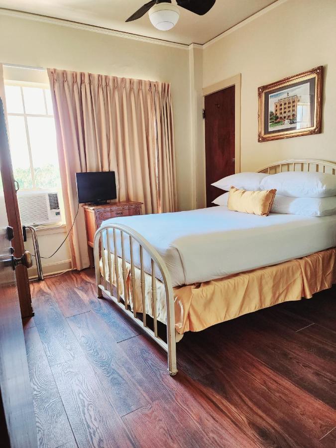 The Faust Hotel نيو بروانفيلز المظهر الخارجي الصورة